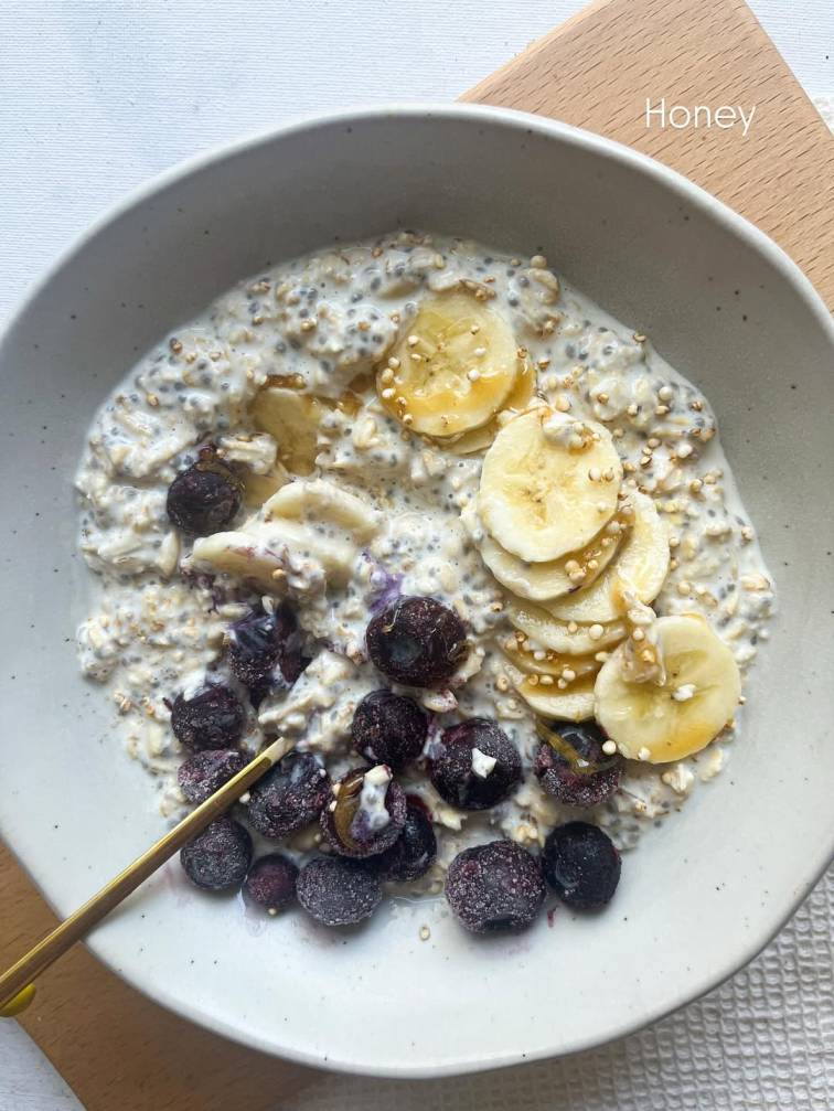 High-Protein Overnight Oats — QuadFit Healthy Recipe